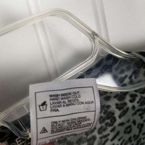 Evolution Embellished V Neck Sheer Animal Print Blouse Top Size 2X Black Gray - Picture 9 of 11